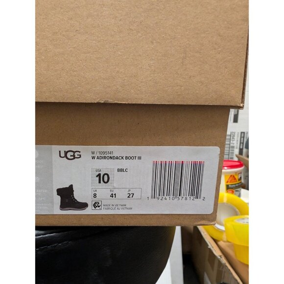 UGG ADIRONDACK III Black Winter Boots with Gray Lining size 10 NWB - Picture 7 of 7